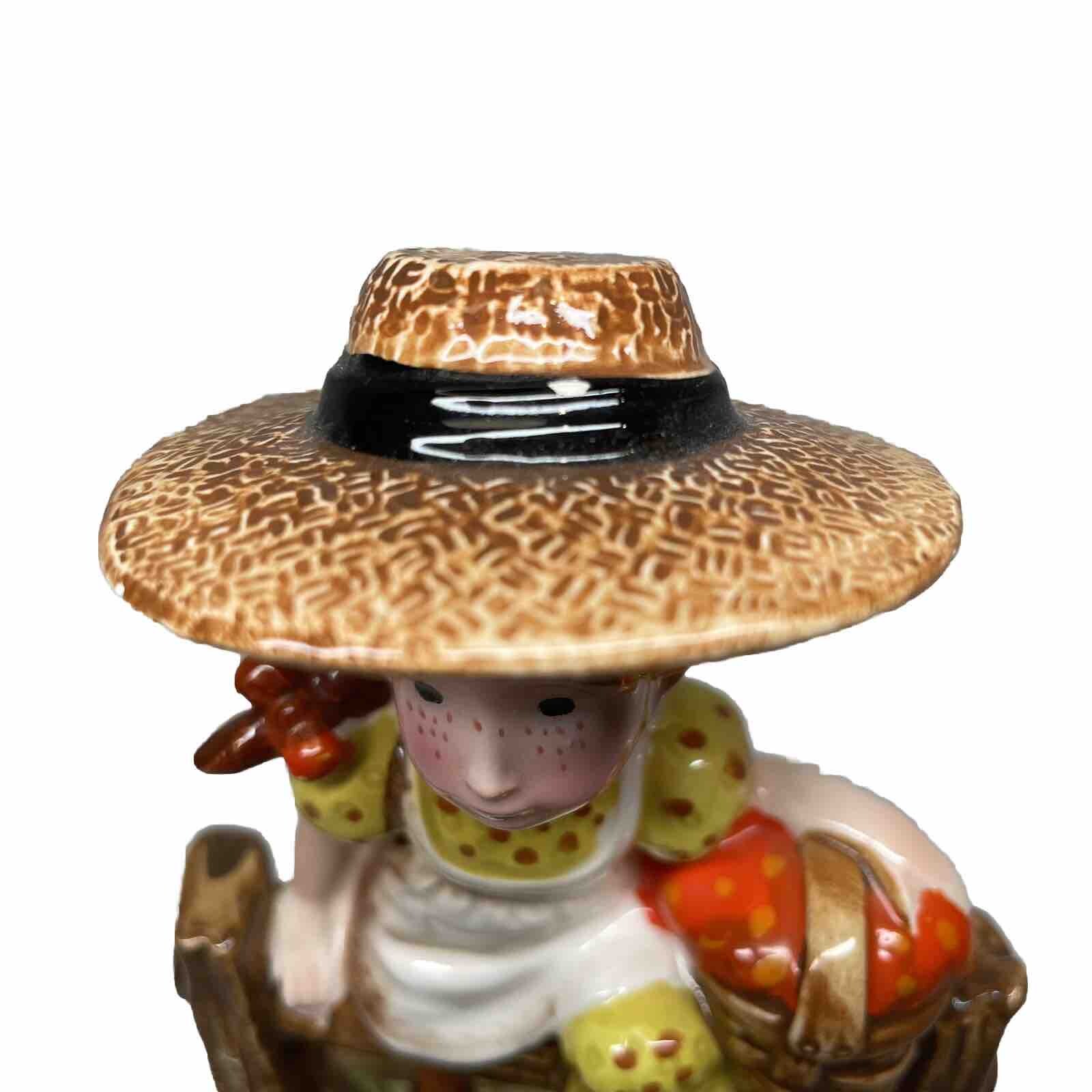 American Greetin Corp. To The House Of A Friend Music Box Japan Works Blemished