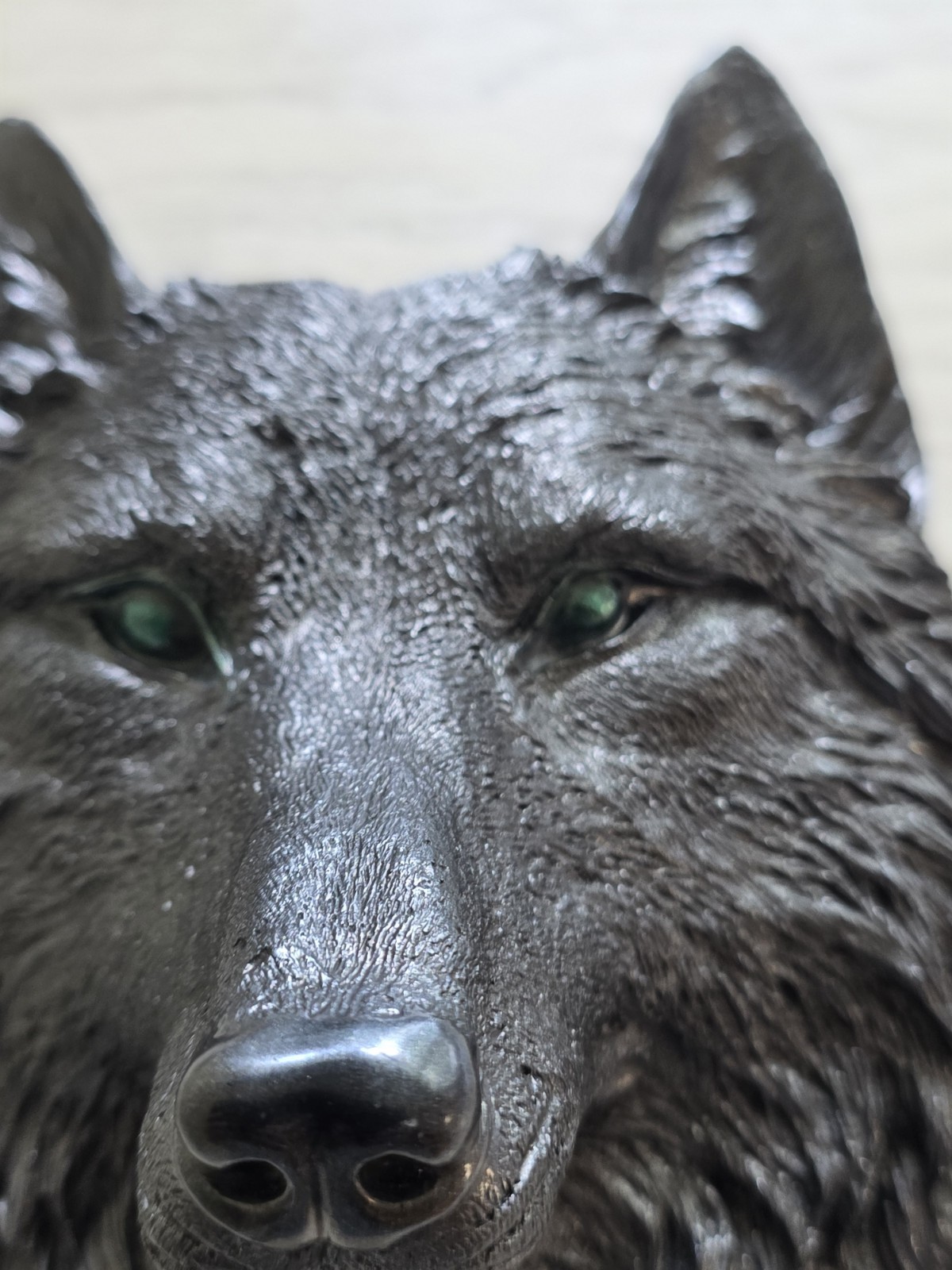 8 ” Black/Silver Wolf Head Resin With Green eyes Wall Mount Statue Bust
