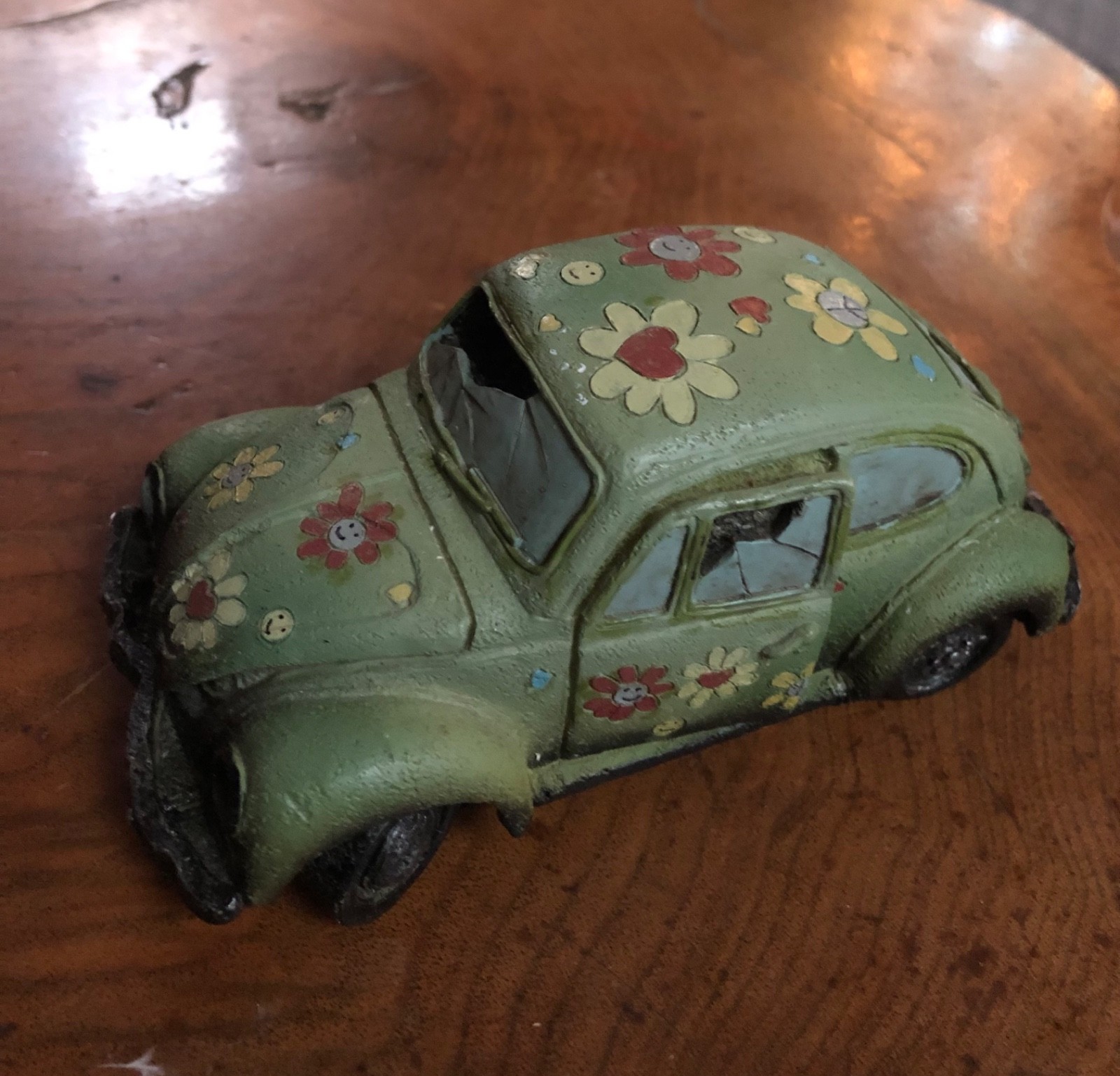 VW Hippie Junkyard Beetle Bug 1998 By Popular Imports Paperweight 📦