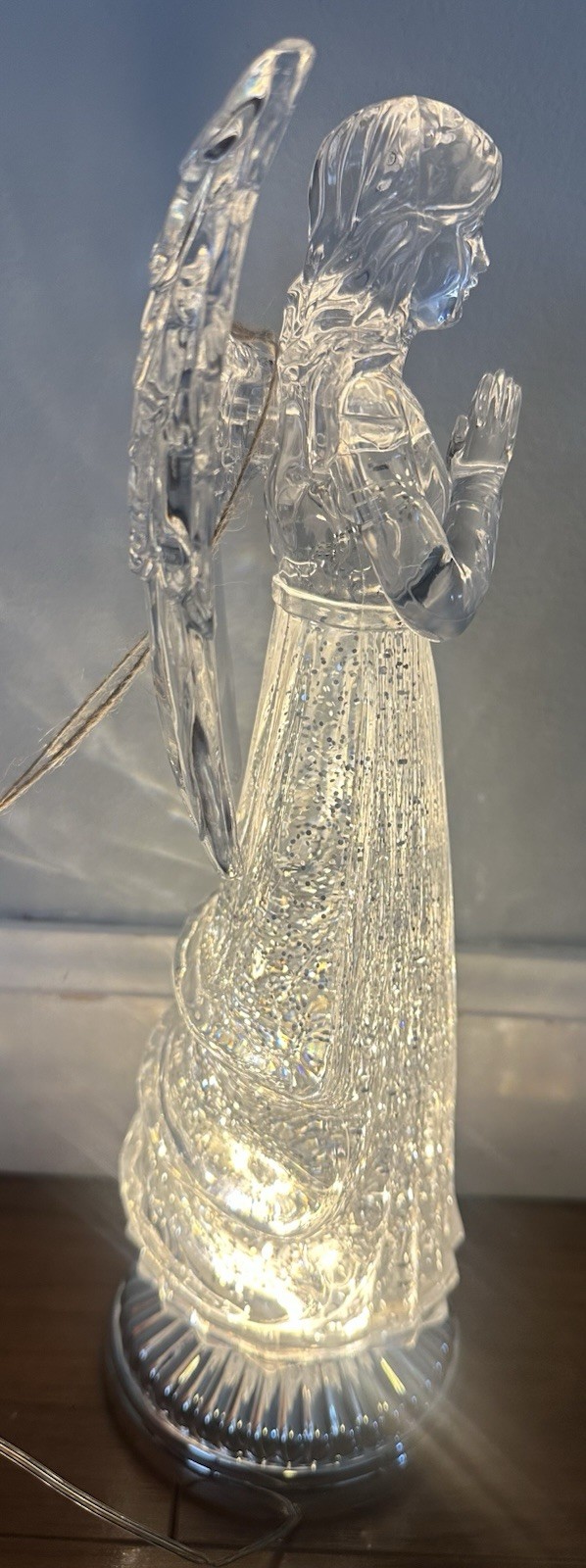 Aldi Merry Moments Light Up LED Glitter Snow Globe Angel Figurine Resin/Acrylic