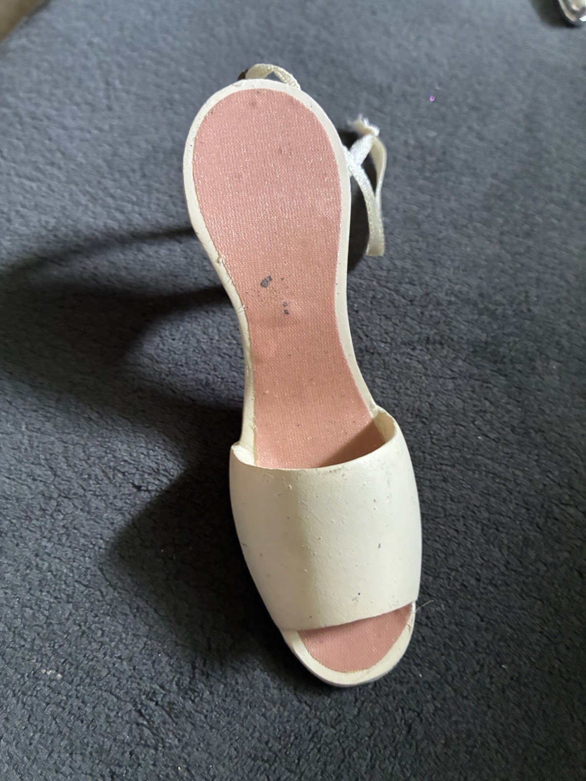 Lot of 19 Miniature Women’s Figurine Shoe Collection **See Photos. Unbranded