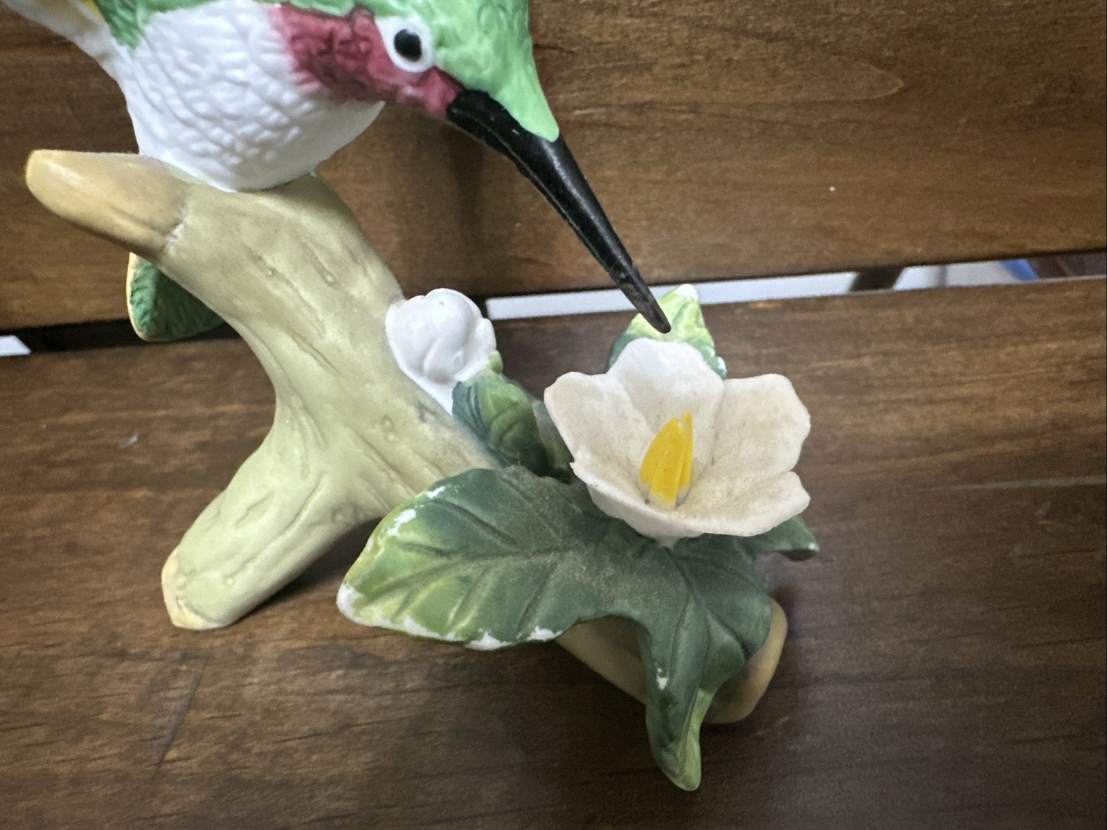 Ruby-throated Hummingbird w Flower Branch – Porcelain Bisque.