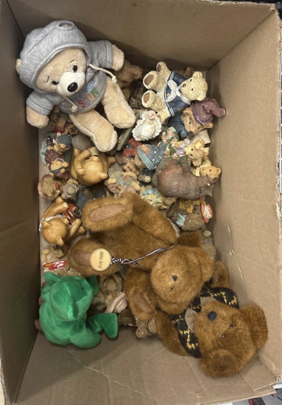Mixed Lot Mini Plush Bears & Bear Figurines Great Deal