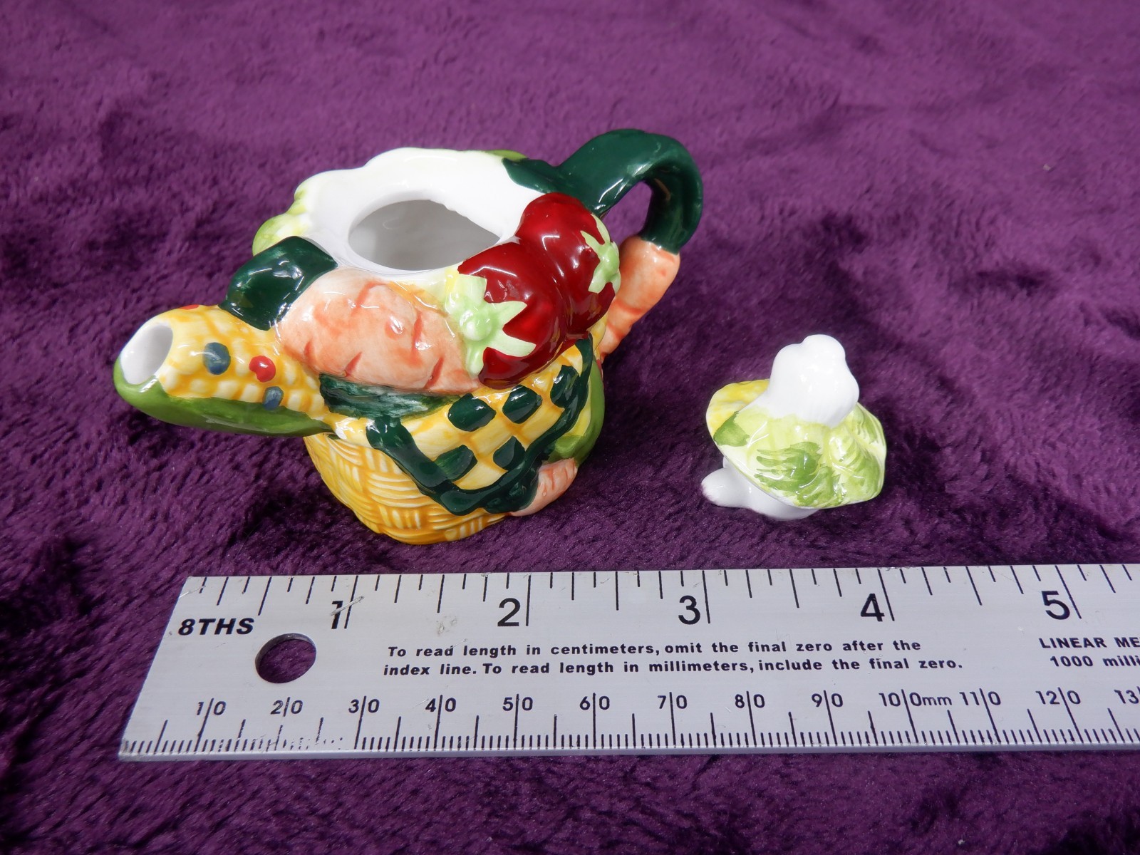 Miniature Vegetables Teapot Collectable by Wang’s International