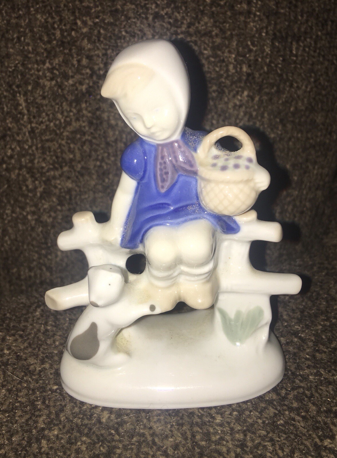 Vtge Lippelsdorf Porcelain Figurine,Girl On Fence W/Cat , GDR,Germany #12 4.50×3