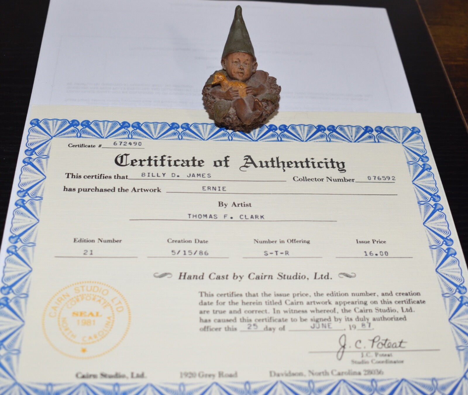 Tom Clark Gnome ERNIE #21 made in 1986 with Certificate