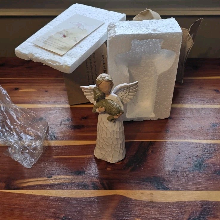 Hotme Angel Of Friendship, Dog Memorial Gift Figurine 6″ Tall