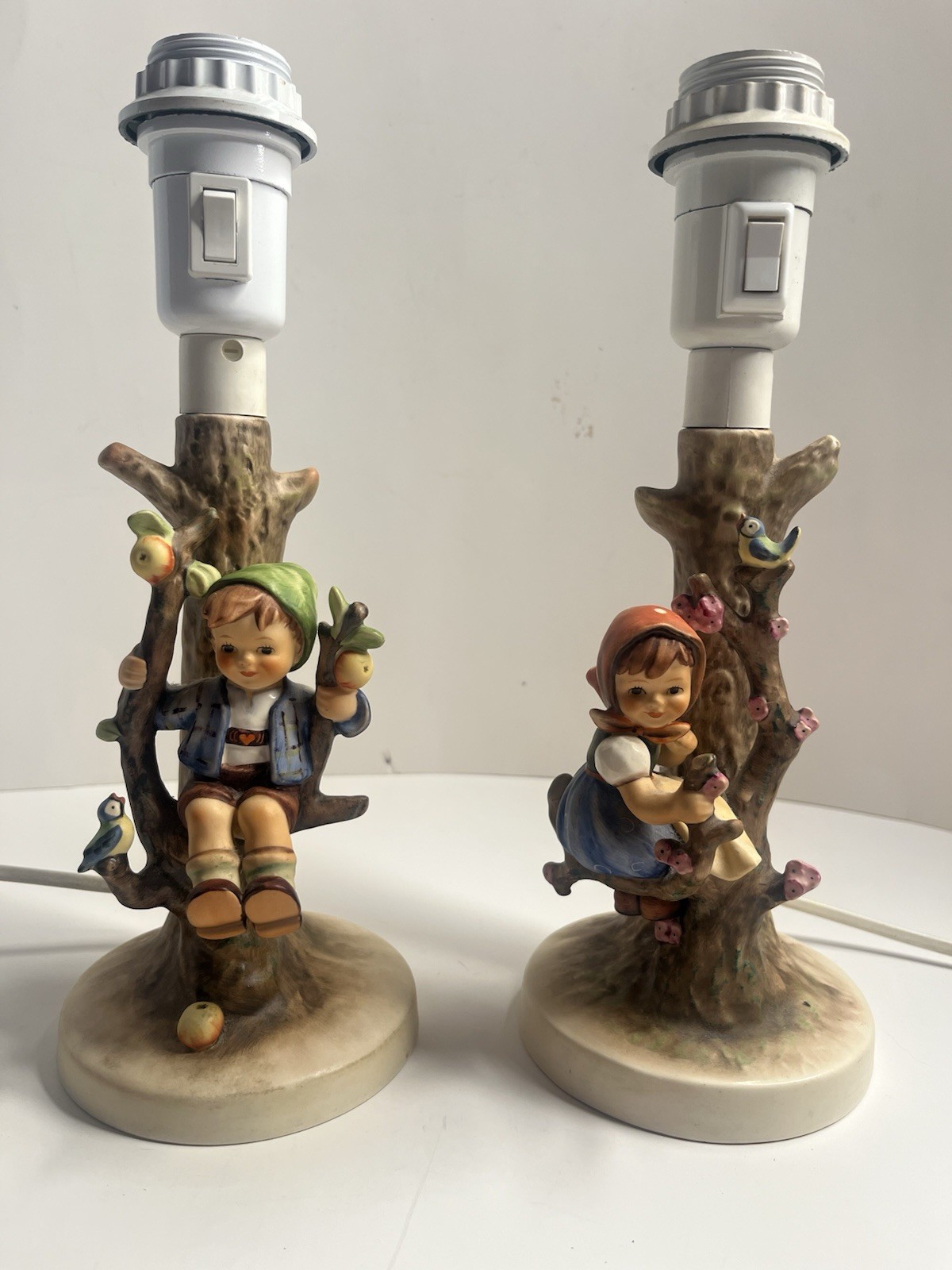 Vtg. Goebel Hummel Apple Tree Boy & Girl Table Lamp Pair – Molds 229 & 230 TMK-6