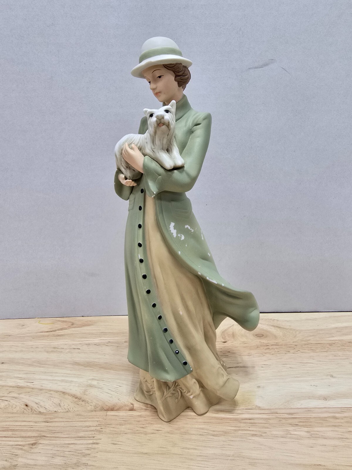 Vintage 2004 Home Interiors Masterpiece Melanie and Shea 11462