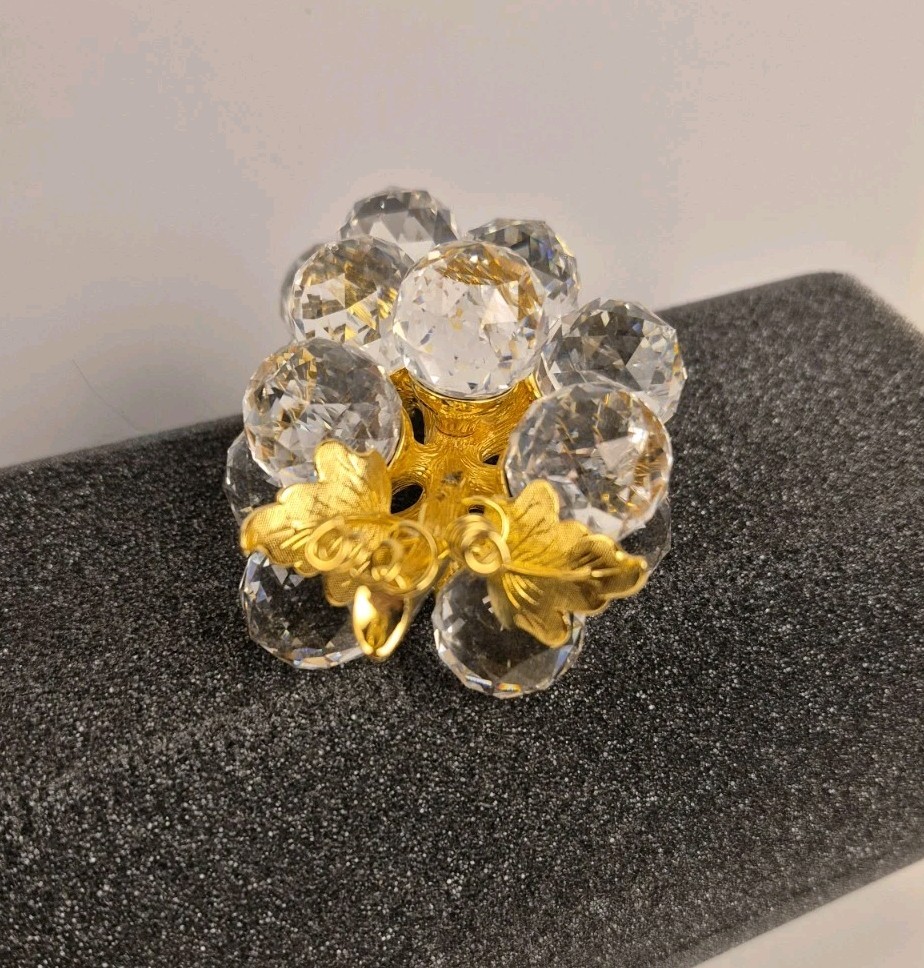 Swarovski Crystal Grapes Bunch 15 Grapes 7550