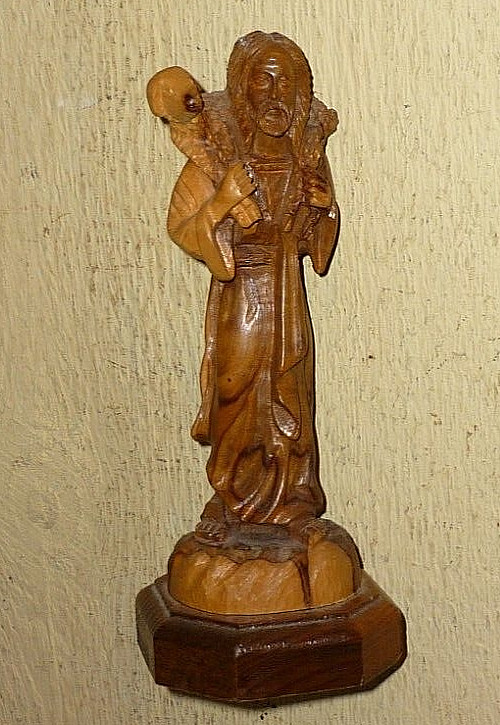AMIR wood carving ‘ JESUS & lamb ‘ in olive wood. Made in Bethlehem. 7 5/8 ” H