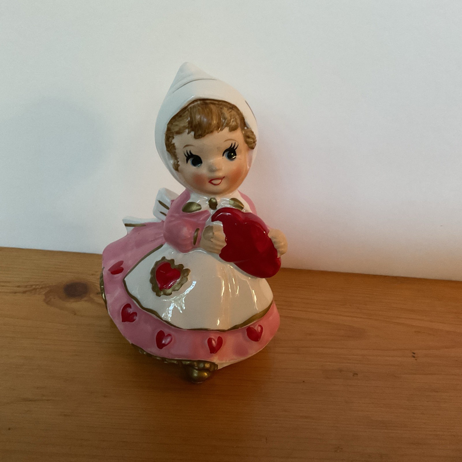 VTG Lefton Valentine’s Day Girls Pink Dress Hearts Kitschy Figurines 7173 JAPAN