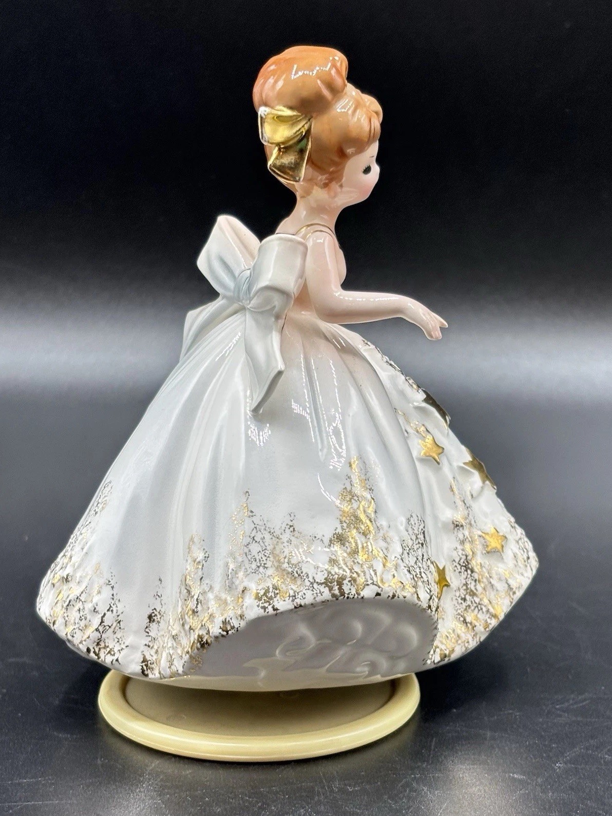 Vtg Josef Originals Twinkle Nursery Rhyme Music Maids Girl Holding A Gold Star