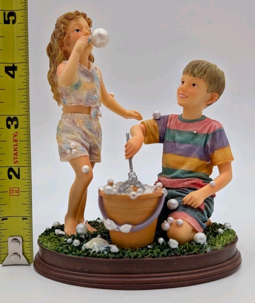 DEMDACO Mama Says… Make Memories “Bubble Trouble” Collectible Figurine 2005 Box