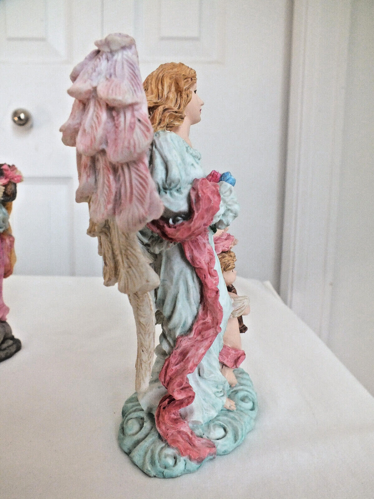 lot of 5 resin Beautiful detail ANGELS vintage 6″ and 7″ tall