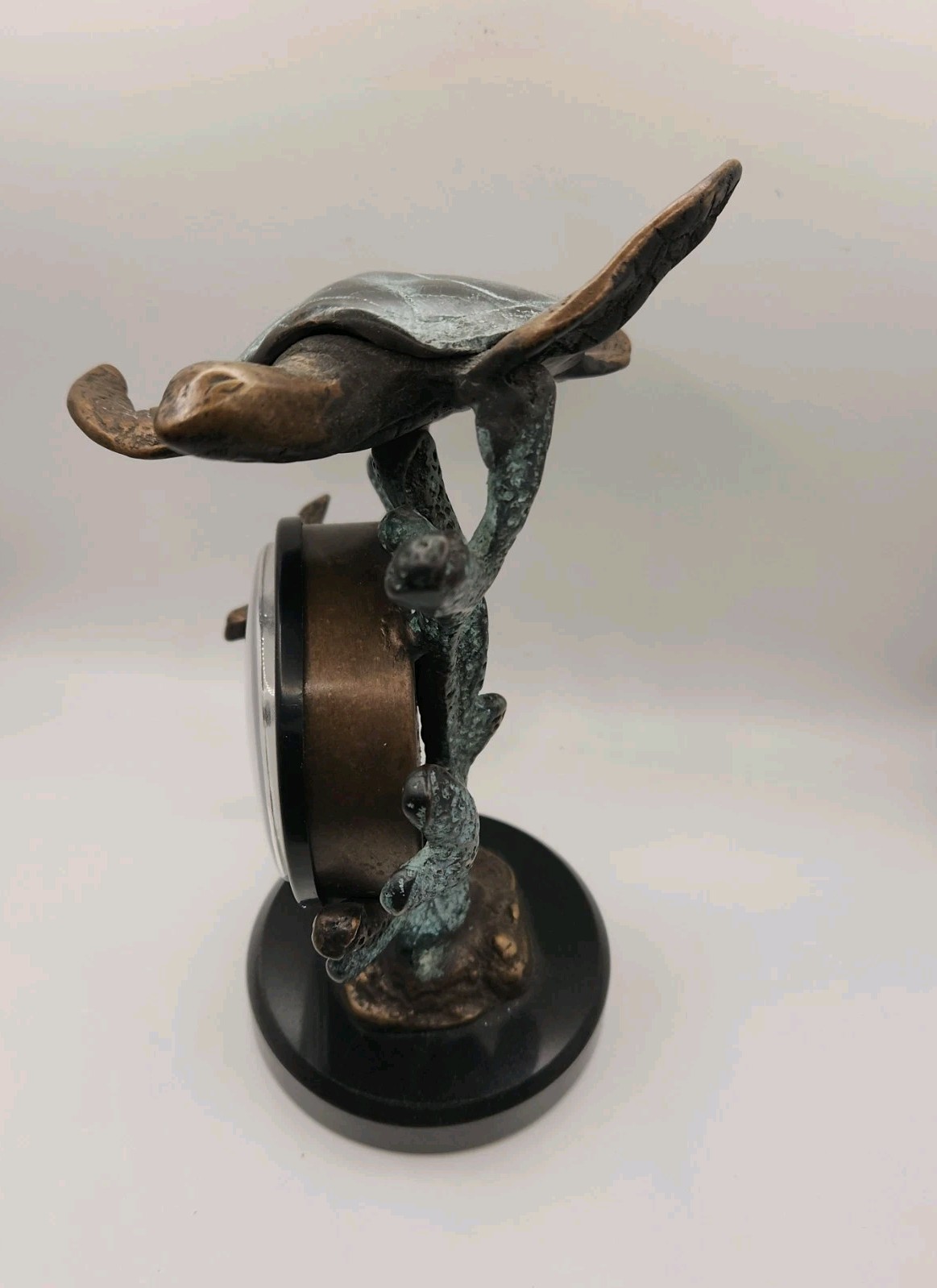 SPI Home Sea Turtle Duet w/ Seagrass Bronze/Brass Handpainted Sculpture Clock 8″