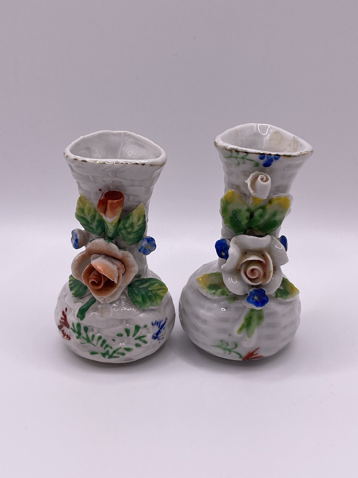 Vintage Miniature Floral Woven Vases Japan Figurine Trinkets Pair ***