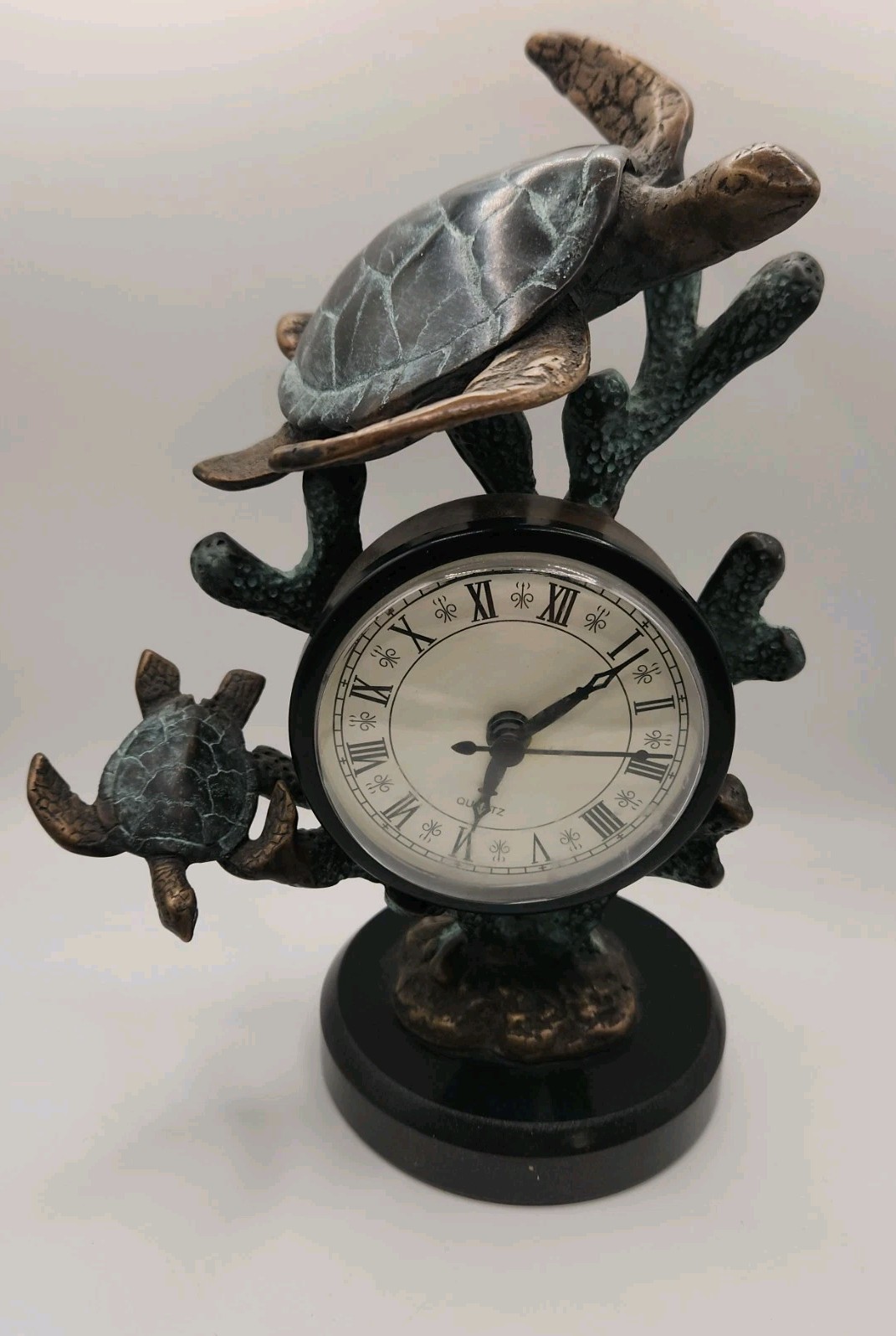 SPI Home Sea Turtle Duet w/ Seagrass Bronze/Brass Handpainted Sculpture Clock 8″