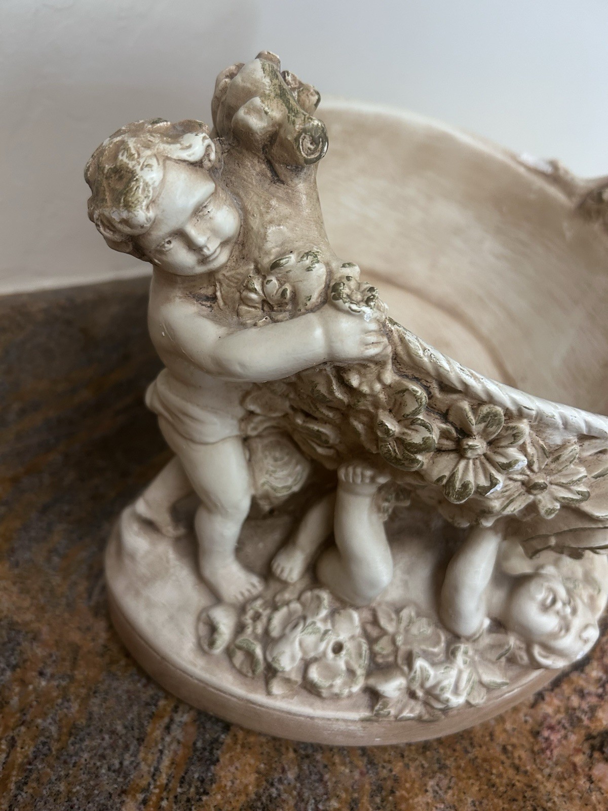 VINTAGE MARWAL CHALKWARE STATUE PLANTER 3 CHERUBS FLOWER BOWL OR BASKET
