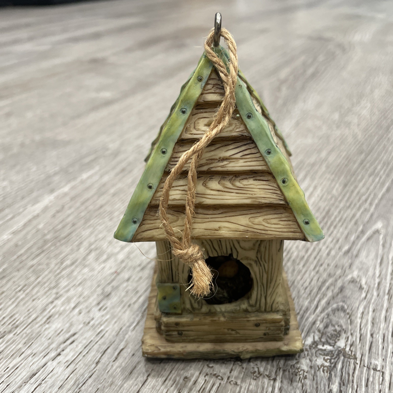 Westland 1386 Gold Finch Bird House Porcelain Hanging 4.5”
