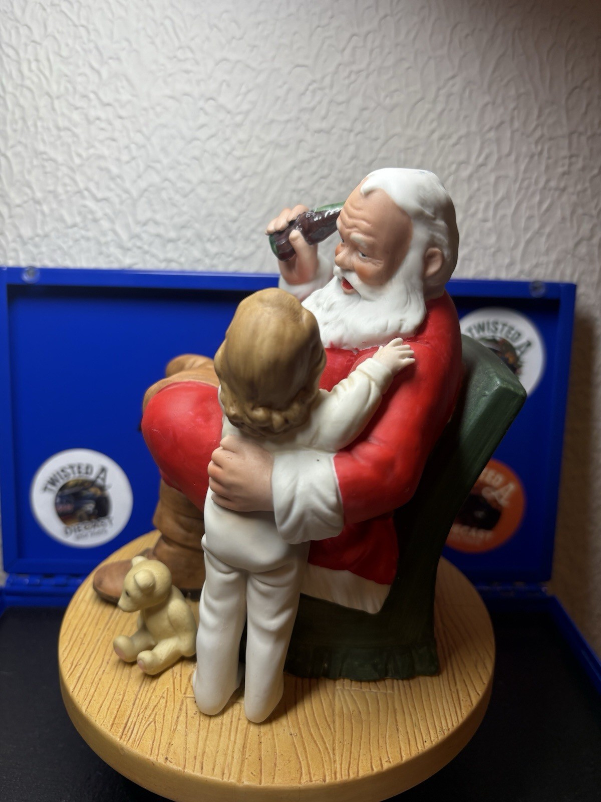 Royal Orleans COCA COLA THE CLASSIC SANTA CLAUS 2nd Annual Xmas 1984 Figurine