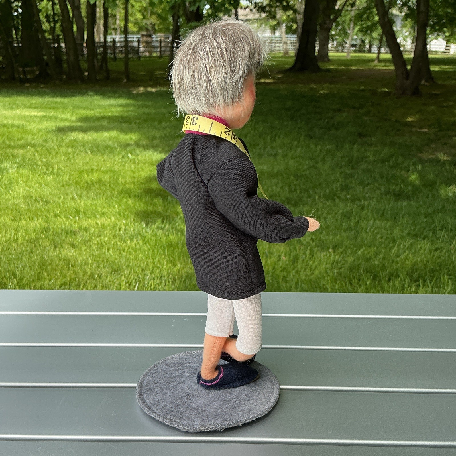 Annalee 2003 Whimsical , Handmade Fabric Felt Person Figurine on Base, 10” Doll