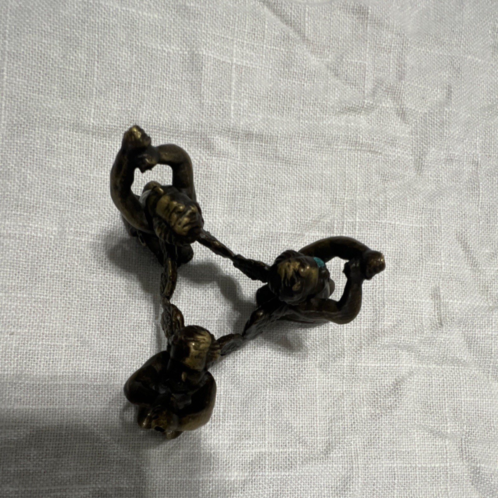 Small Metal 3 Cherub Angel Figurine bronze