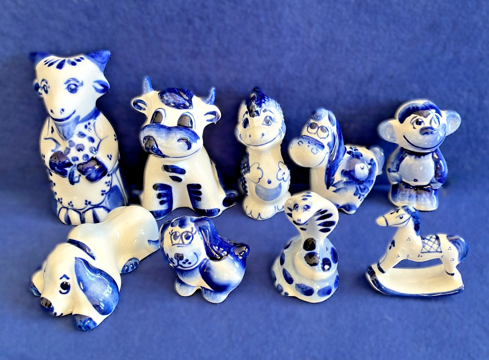 VTG Gzhel Small (1″-3″ tall) Figurines – Lot of 9 – Hand Painted Cobalt Blue