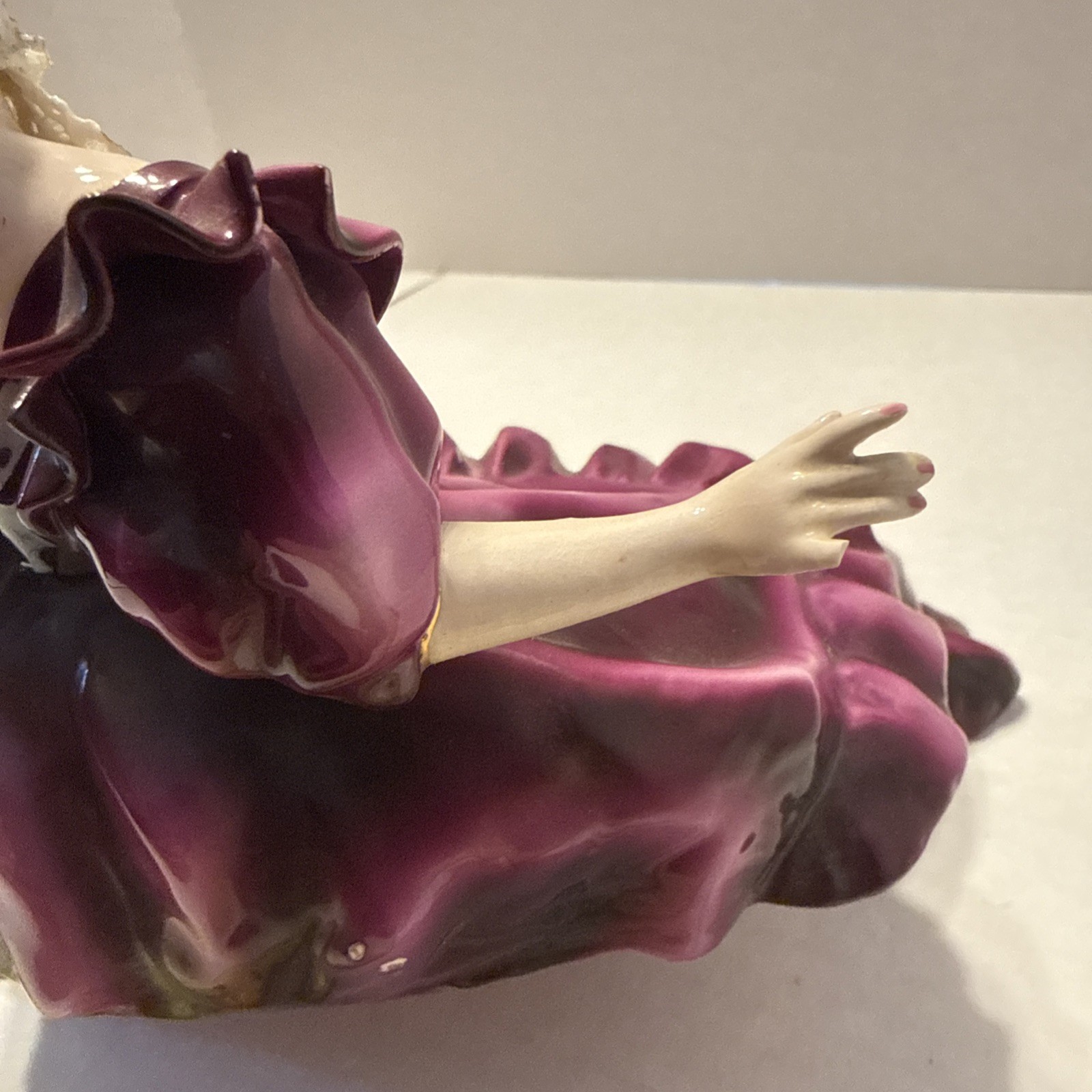 Vintage Florence Ceramics Pasadena California Figurine Sitting Not Complete