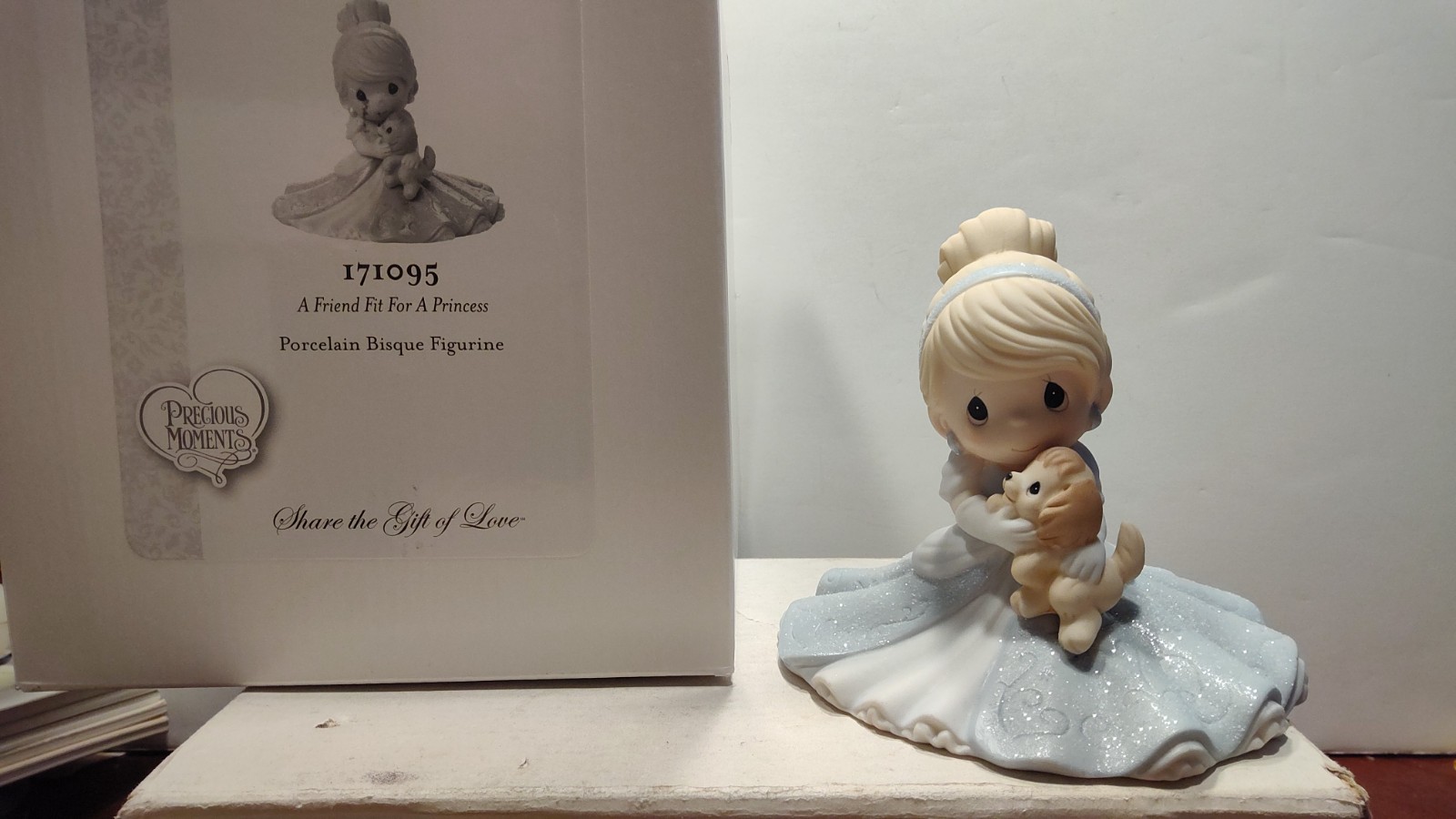 Precious Moments Disney Showcase A Friend Fit For A Princess 171095