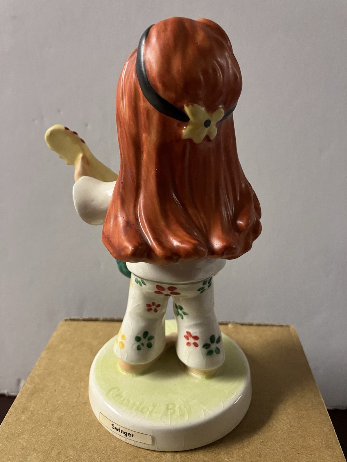 HUMMEL #BYJ62 “Swinger” Porcelain Figurine 5.5” Redhead Charlot Vintage Germany