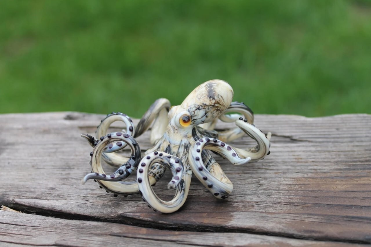 Blown Glass Octopus glass figurine Octopus Glass Ocean Octopus Kraken Glass