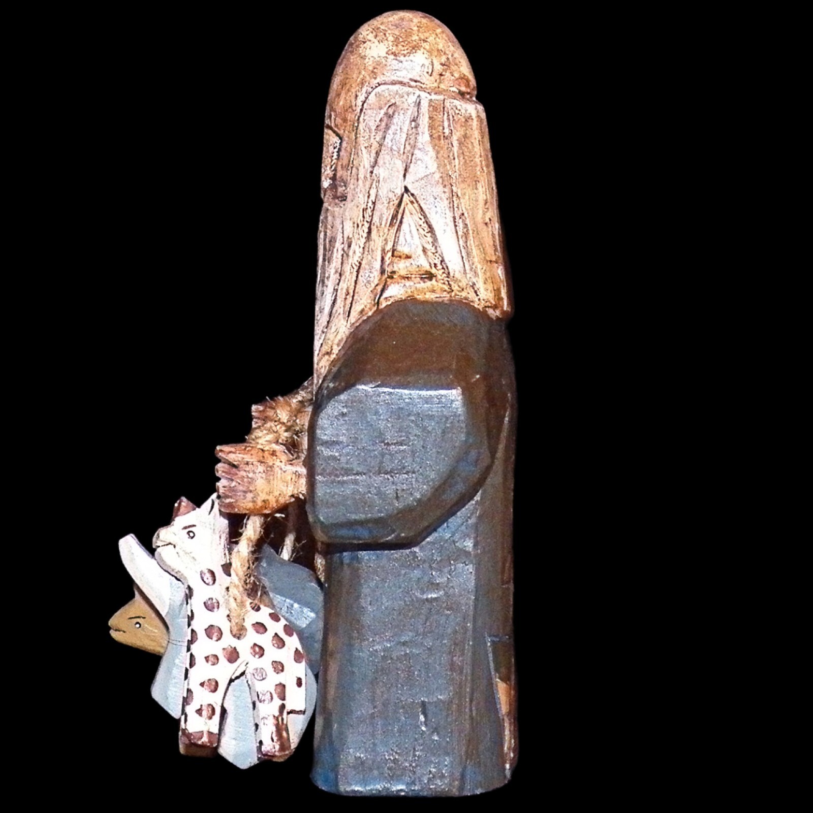 Carved Wooden Folk Art Noah with Animals Giraffe Rhino Camel Elephant 7.25 inch