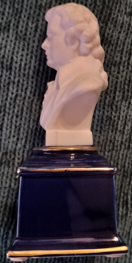 Mozart 1756-1791 Bust with Blue Base 7” San Francisco Music Box Company NO MUSIC