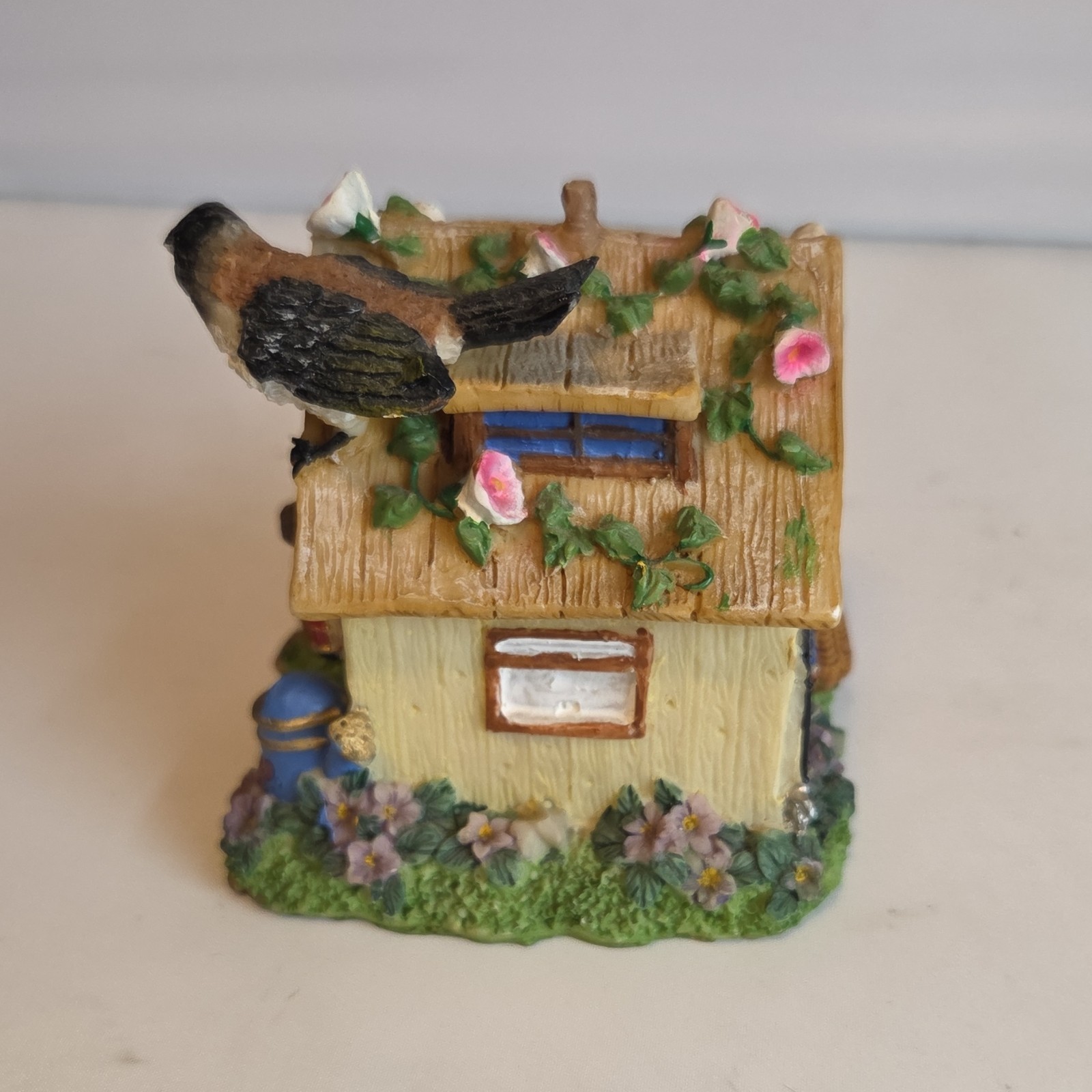JAC Birdhouse Lane Ceramic Birdhouse Cottage Bank Hand Painted 3.75 in
