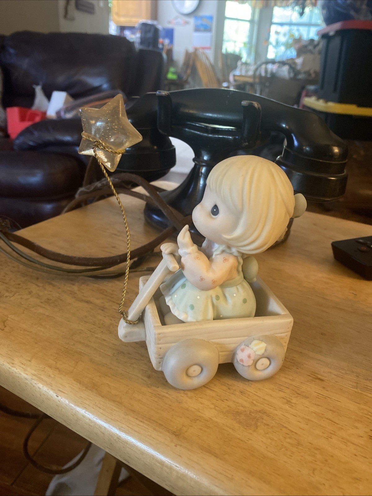 Precious Moments Porcelain Figurines Lot of 27+, Vintage Collectibles