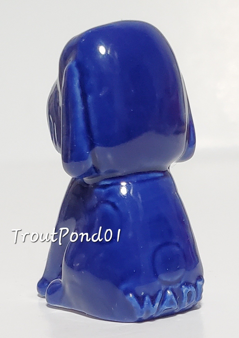 Wade Whimsies Dismal Desmond Dog Porcelain Figurine 2015 OIWCC Club Piece Blue