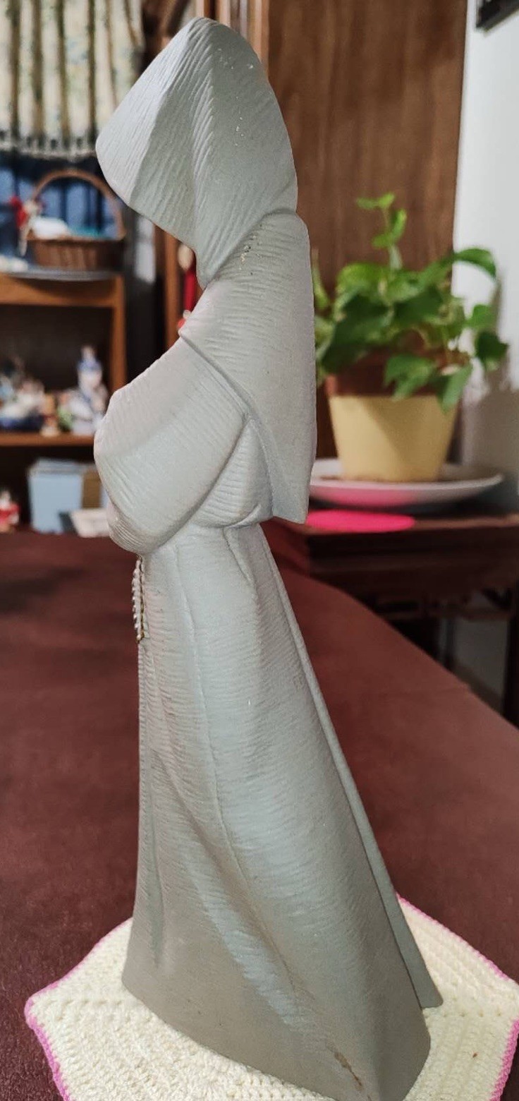 Lladro – Monk in a Matte GRES finish – 13.5” Tall. Retired 1998