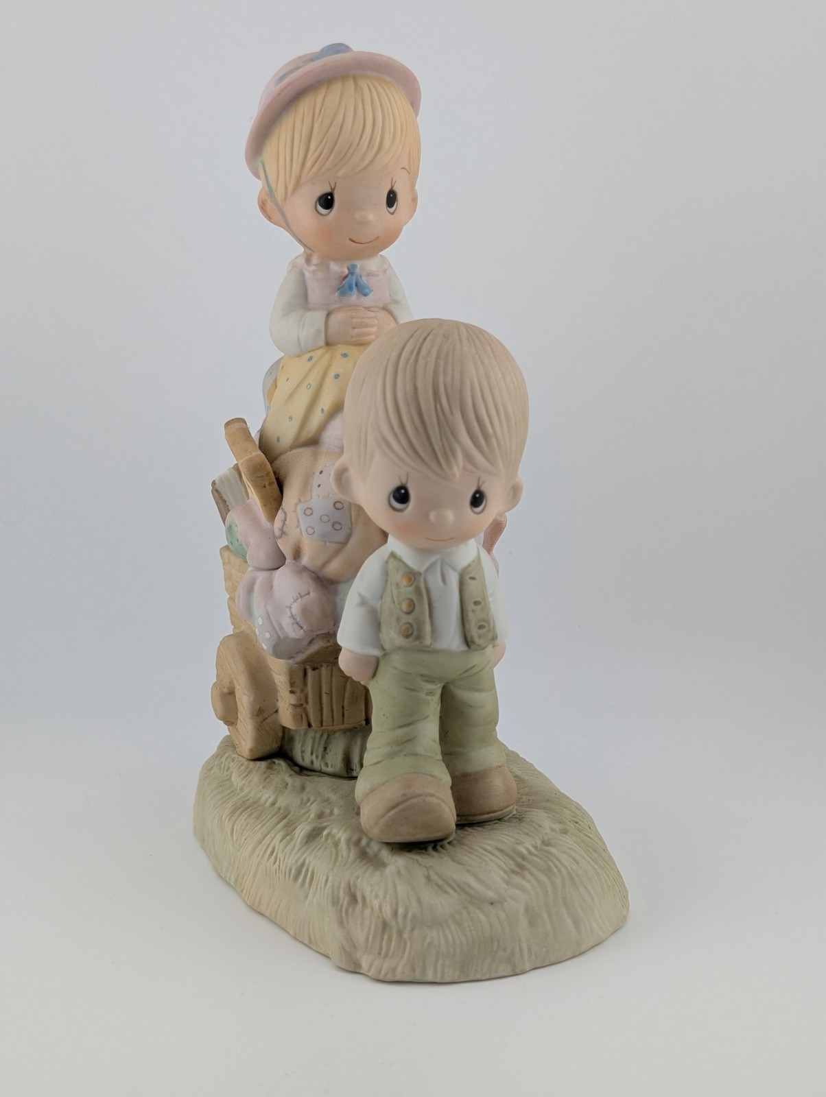 Precious Moments Walking By Faith 1979 Retired E3117 Jonathon & David