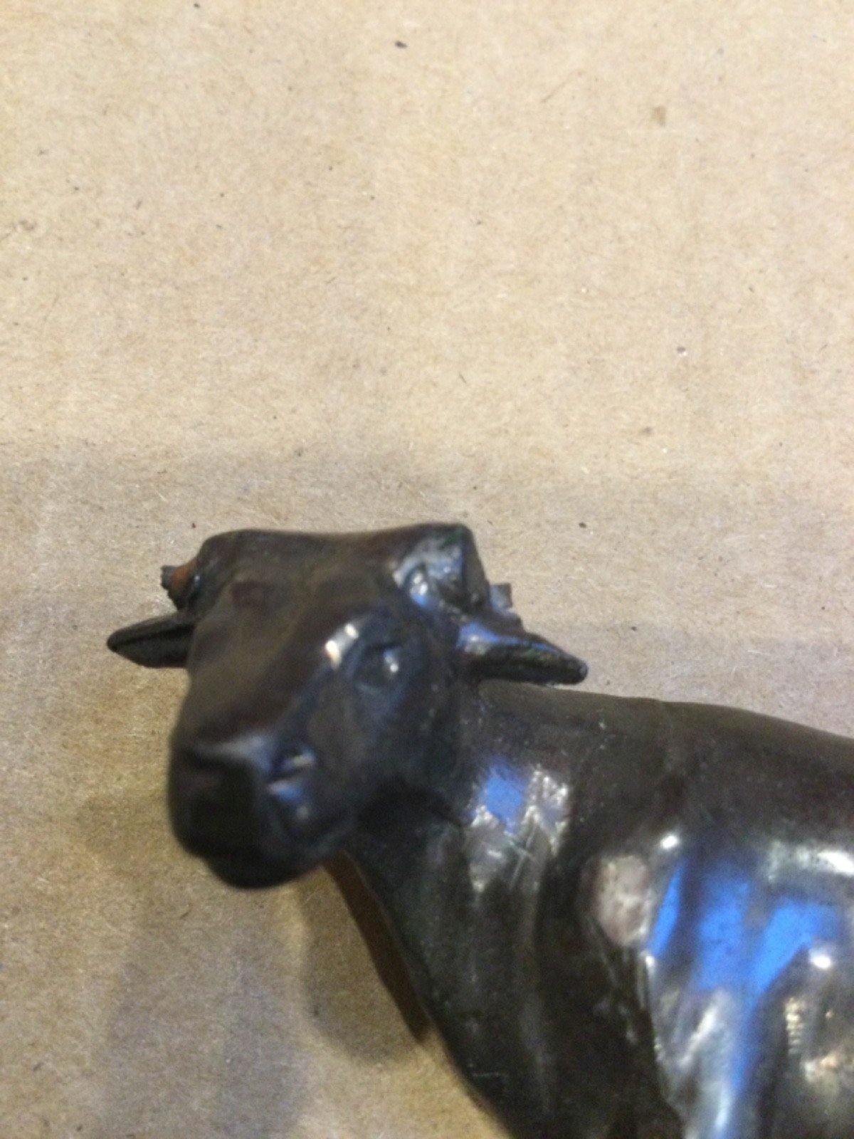 VINTAGE MINIATURE METAL 2” TINY COW FIGURINE FINE DETAILS FIGURE