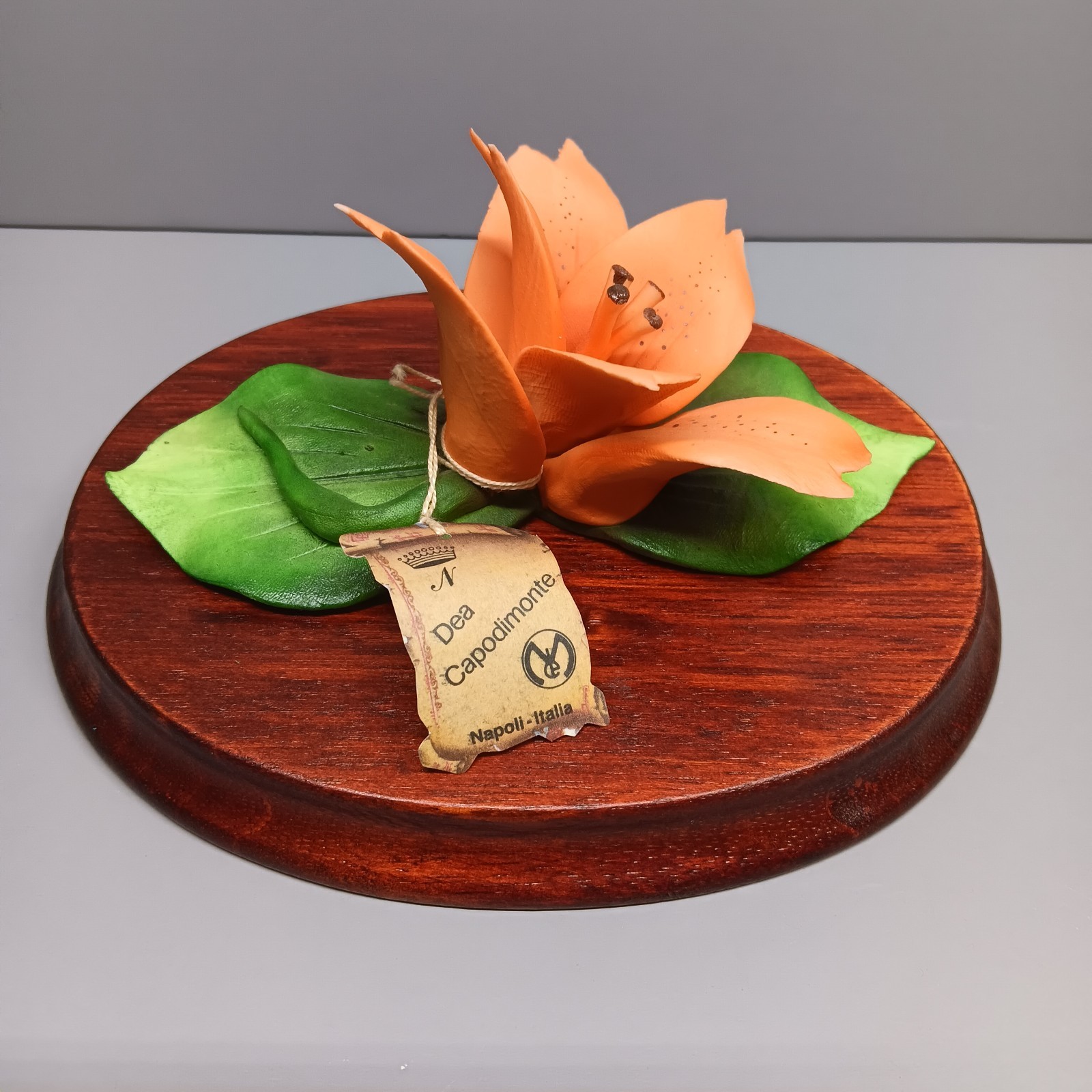 VTG Dea Capodimonte Porcelain Orange Water Lily Flower Hand Made in Italy w/Base