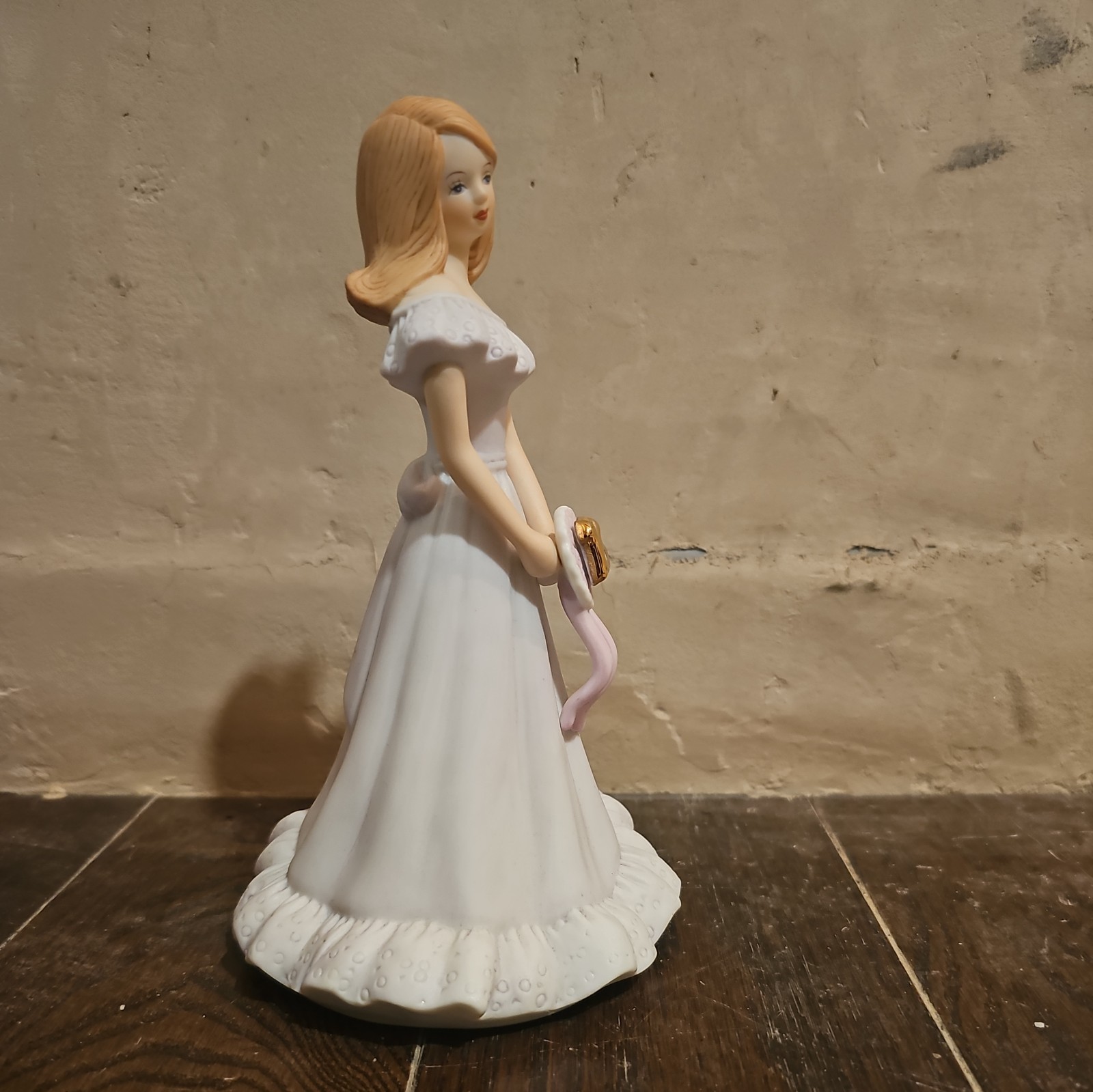 Vintage Enesco Growing Up Birthday Girl Figurine Age 16 Years Brunette