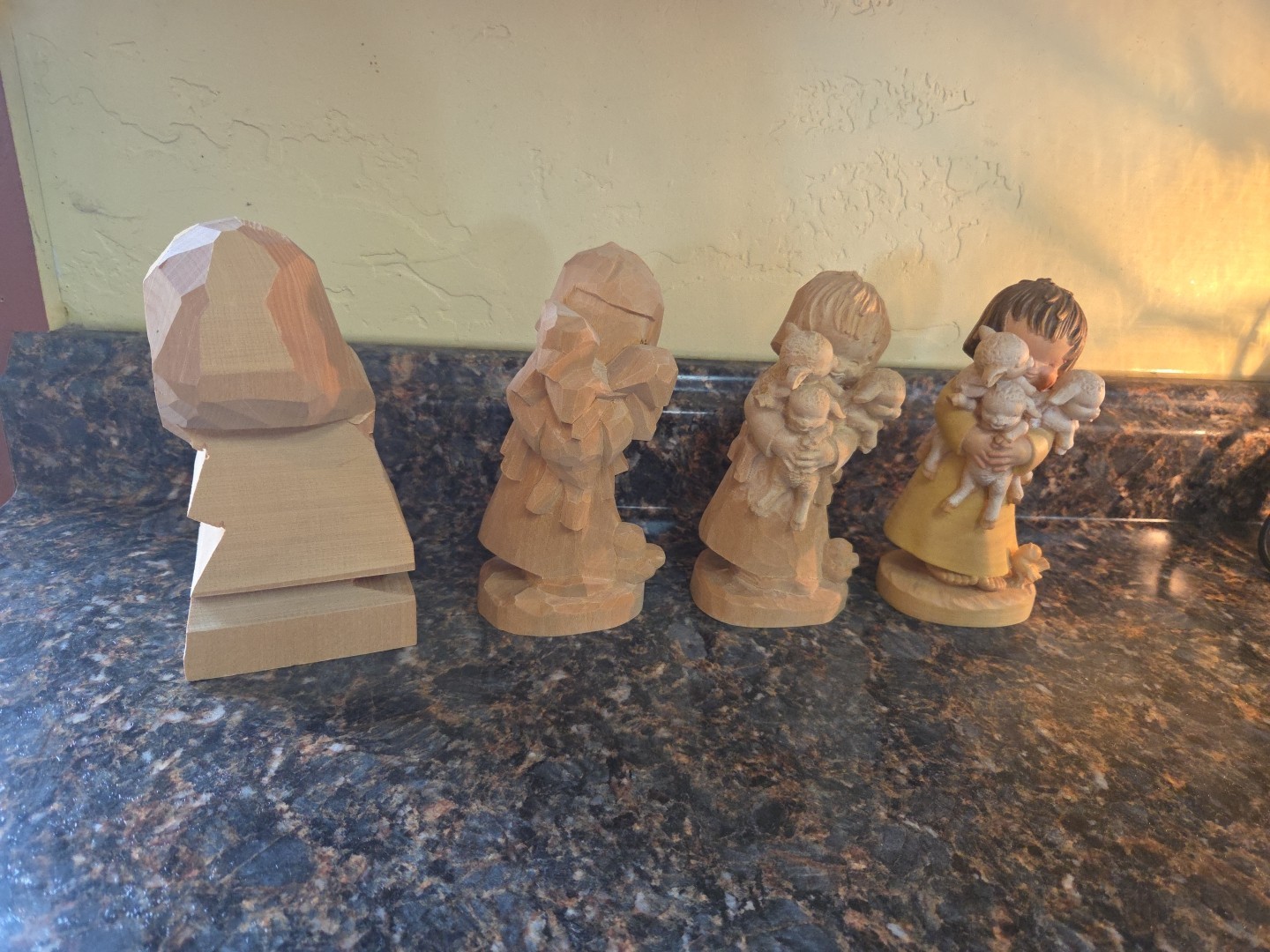 ANRI Spring Arrivals Progression Set of 4 Stages Approx. 6″ Tall