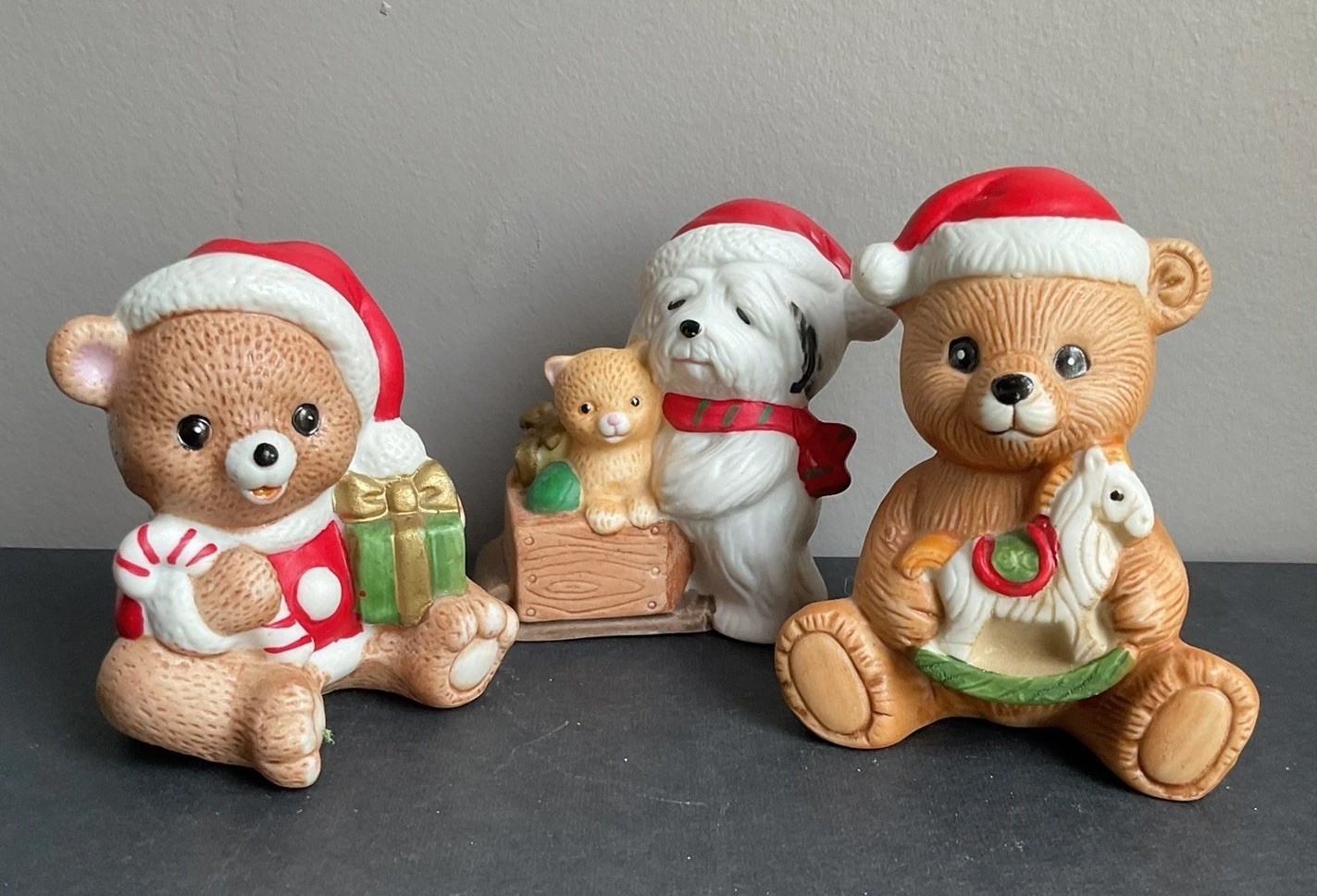 Vintage Homco Christmas Figurines 3 Ceramic Bears Dog Sri Lanka Taiwan Stickers