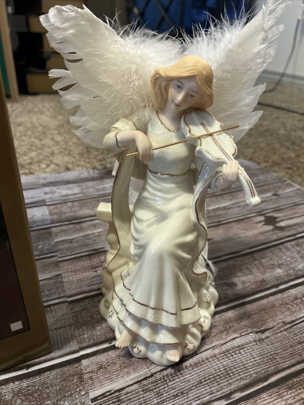 Dillards Porcelain Angel Musical Fully Functional