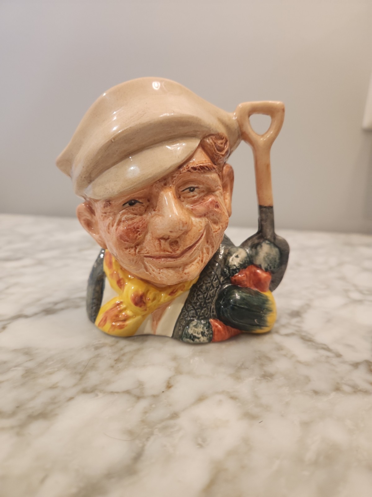 Royal Doulton The Gardener 1972, D6634 Doulton & Co Limited, Made In England. 4”