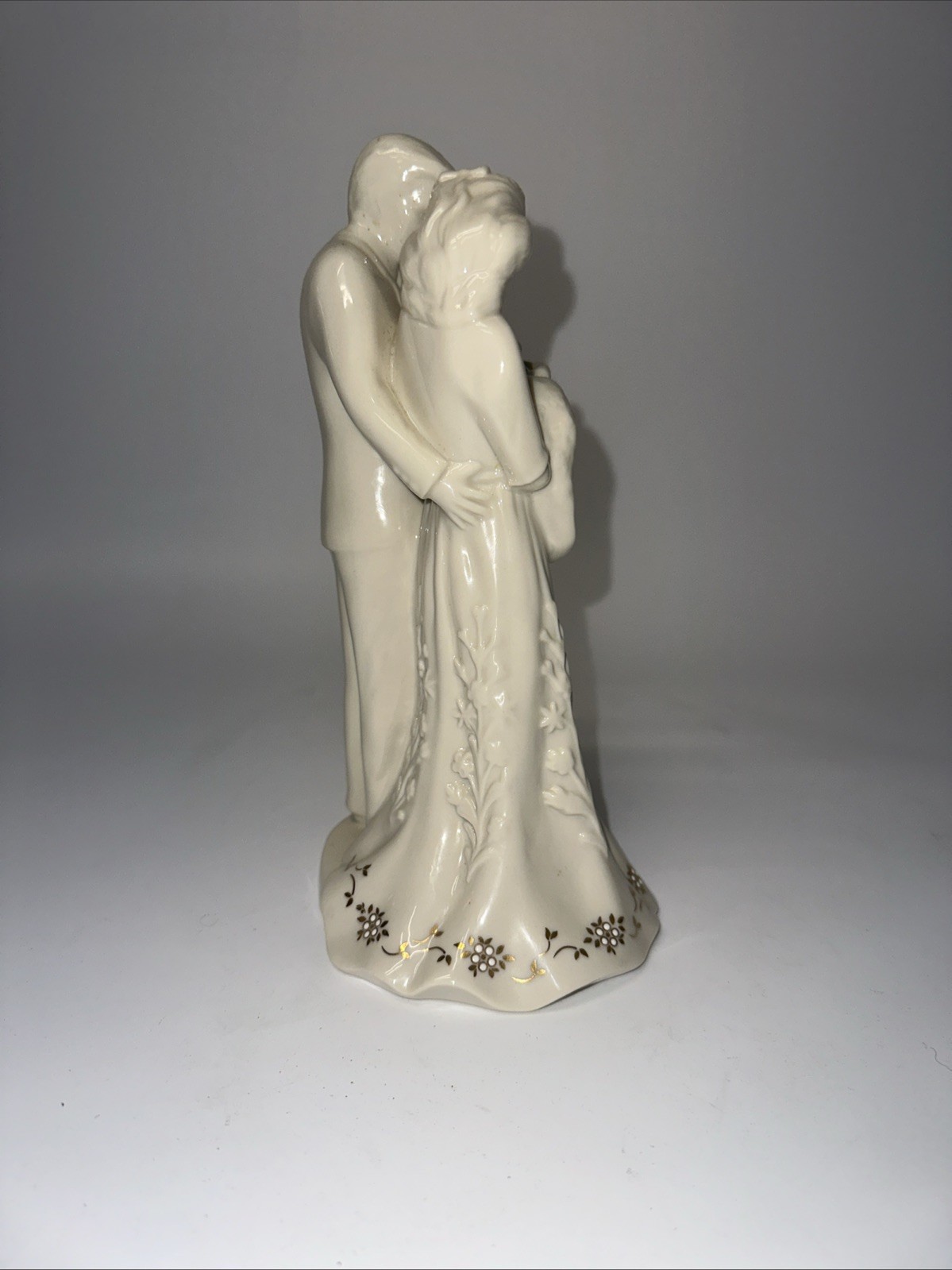 VTG 1996 LENOX China Jewels Family Collection “THE CHRISTENING” No Box READ