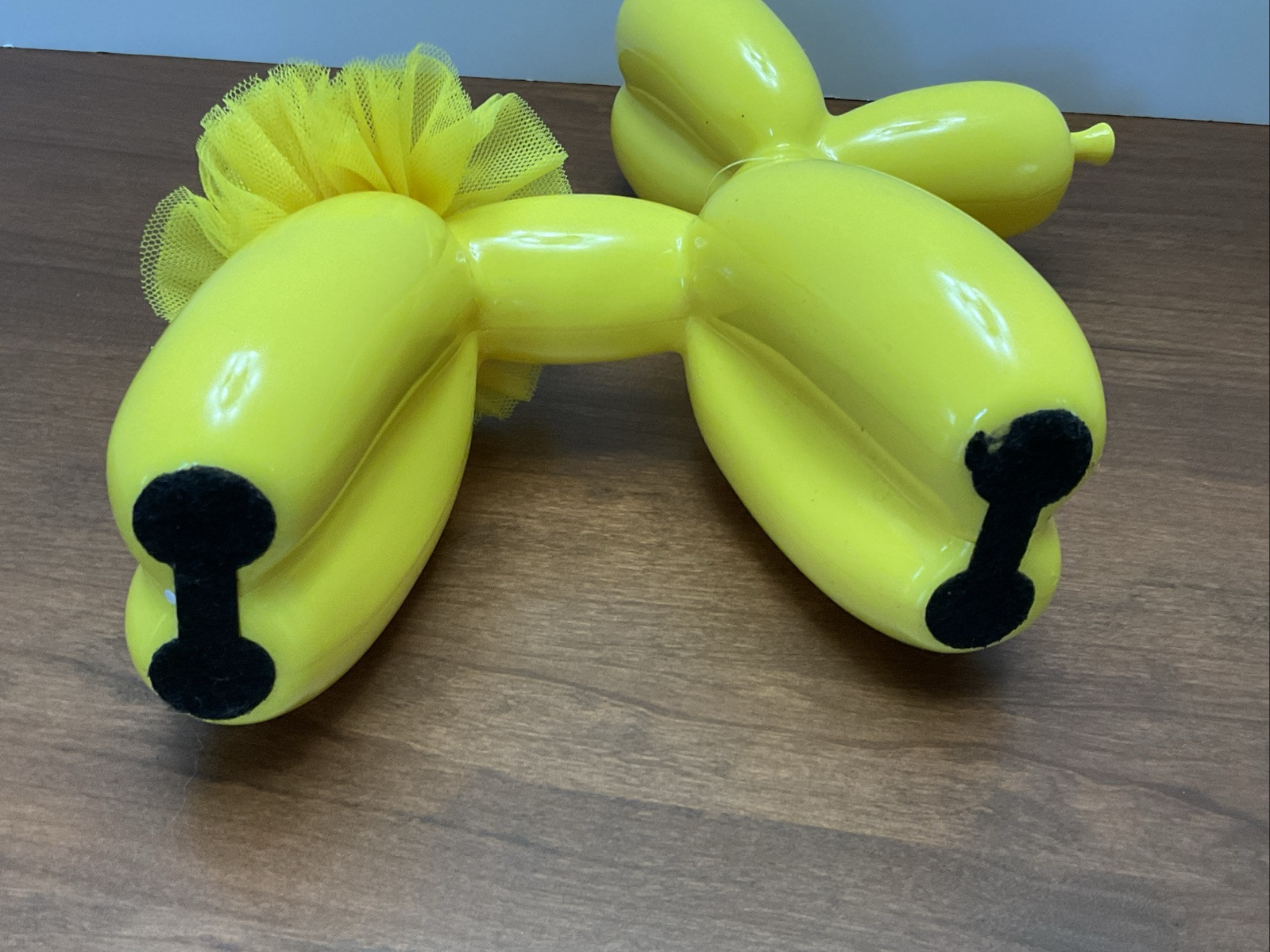 Balloon Dog Decorative Figure 9.5″ Yellow – “WAY TO CELEBRATE” – No Tags/ New