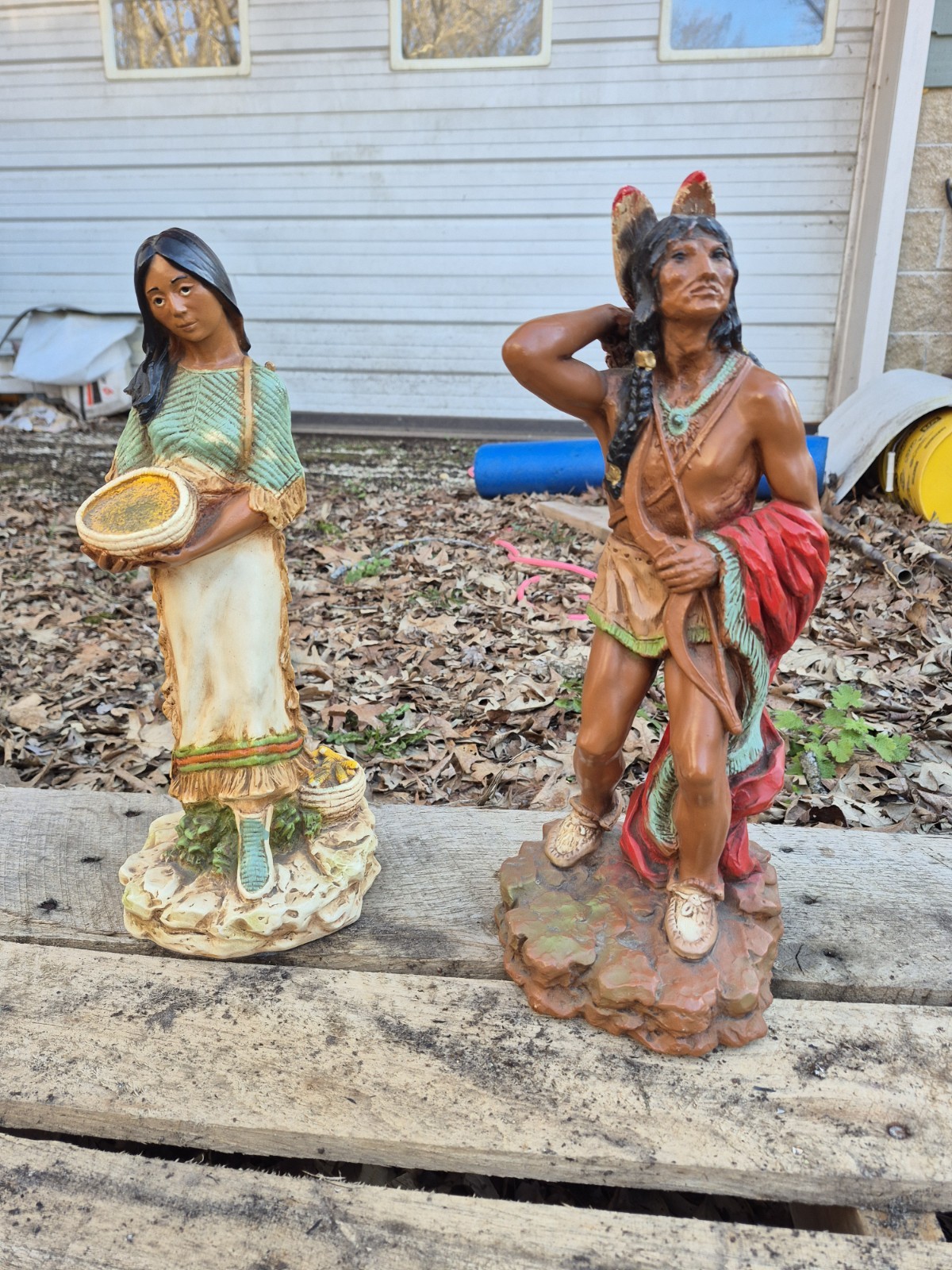 1980 Homco 1976 Universal Statuary Corp. Indian Brave Chicago Native American