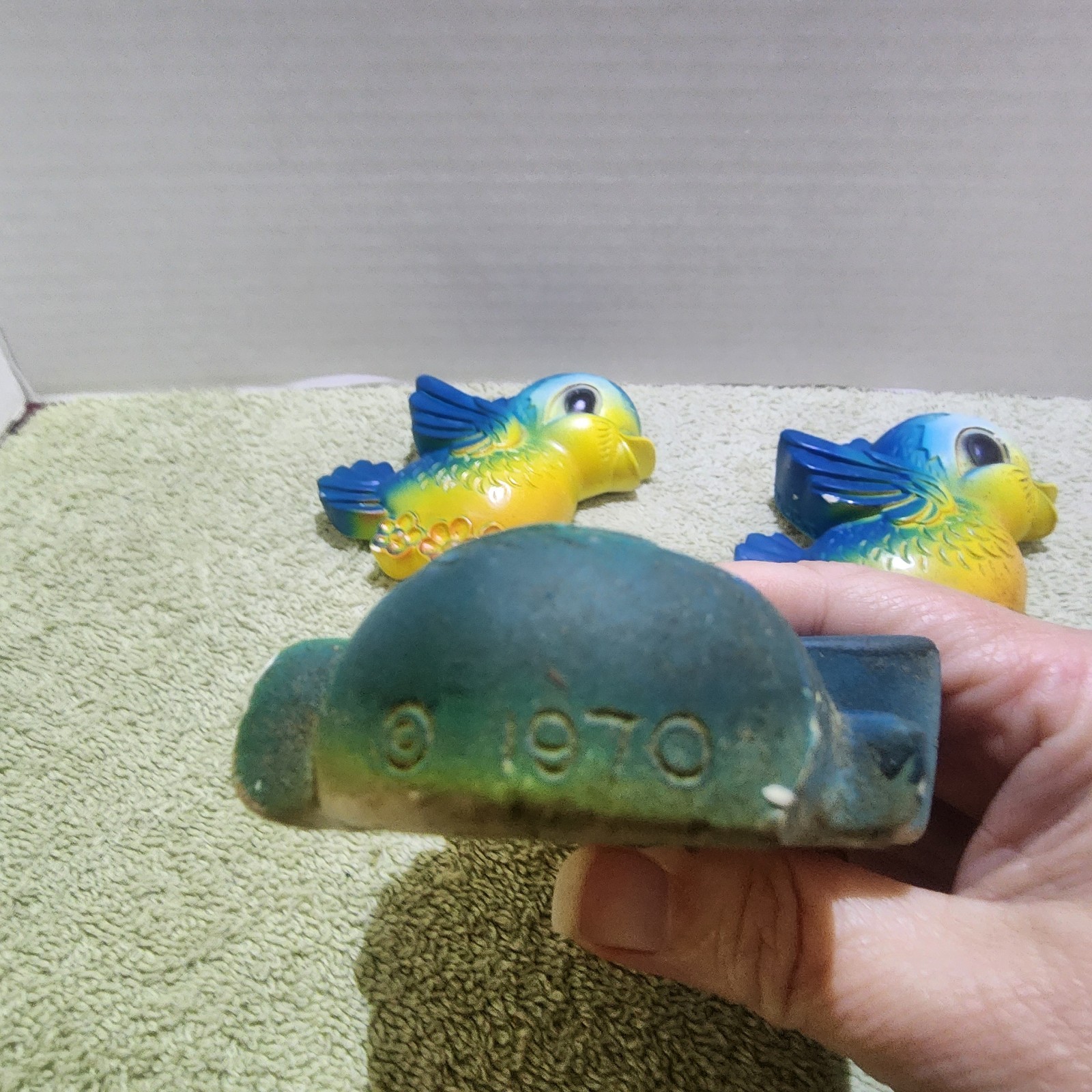 3 VTG Anthropomorphic Miller Studios Chalkware BLUEBIRD Wall Plaques 1970 KITSCH